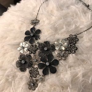 Statement necklace